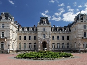 Невижимость в Нерухомість у Львові